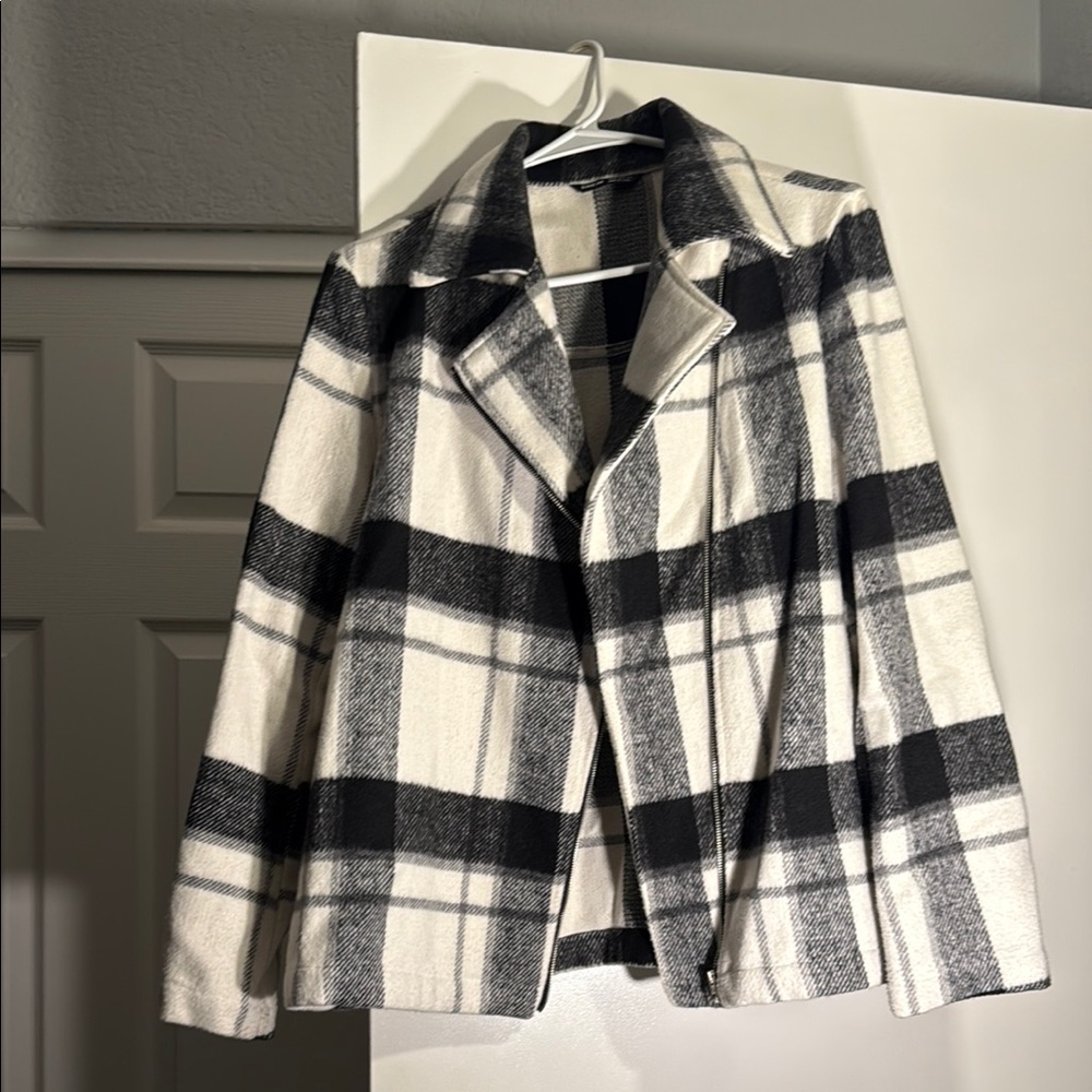 SHEIN Black and White Teddy Jacket Winter Warmth